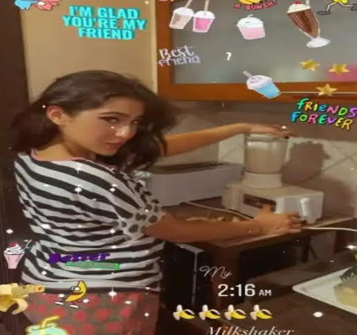 Sara Ali Khan's milkshake 2 am shenanigans as she chills with her BFFs, WATCH.